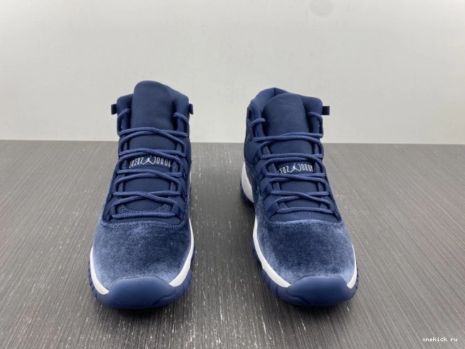 Rep Onekick WMNS AR0715-441 AIR NAVY JORDAN MIDNIGHT 11 VELVET 0822
